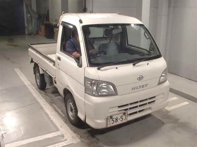 1001 DAIHATSU HIJET TRUCK S211P 2010 г. (JU Tokyo)